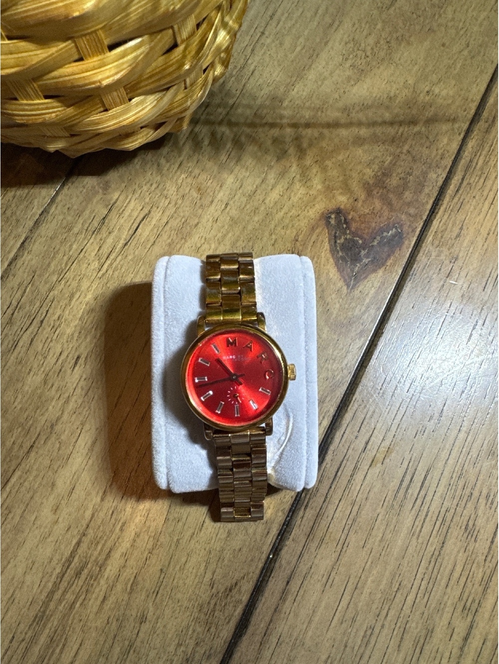 Marc by Marc Jacobs Rose Gold Women’s Watch – Red Dial